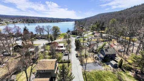 7 Shadowy Lane West Milford NJ 07480