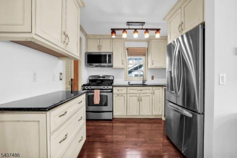 7 Shadowy Lane West Milford NJ 07480