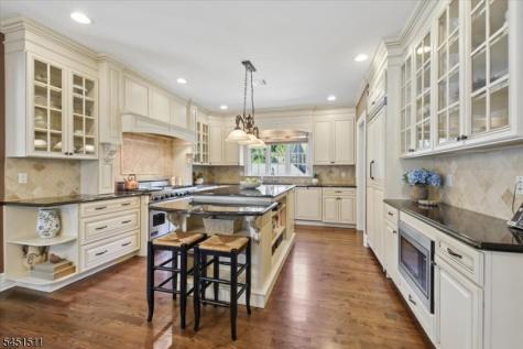16 Sinclair Terrace Madison NJ 07940