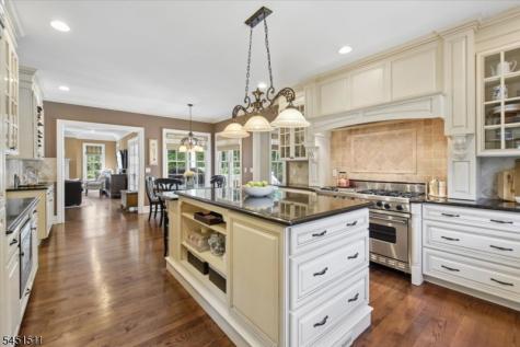 16 Sinclair Terrace Madison NJ 07940