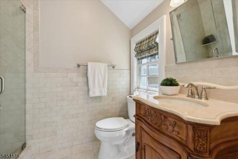 16 Sinclair Terrace Madison NJ 07940