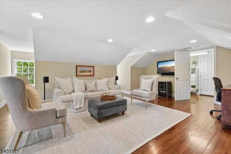 16 Sinclair Terrace Madison NJ 07940