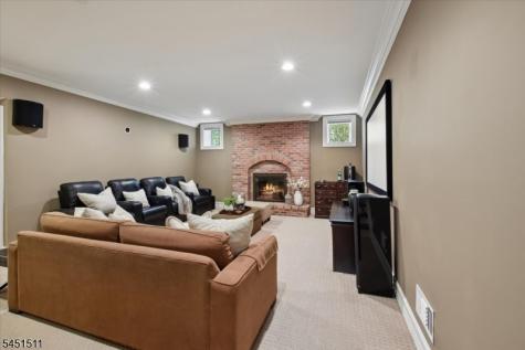16 Sinclair Terrace Madison NJ 07940