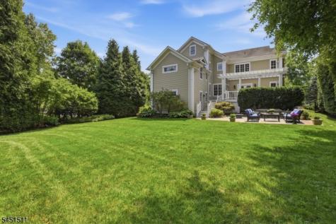 16 Sinclair Terrace Madison NJ 07940