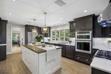 2 Jared Court Randolph NJ 07945