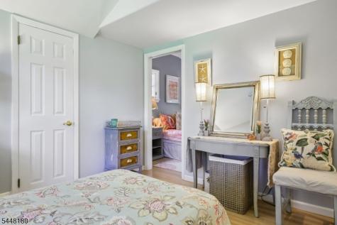 2 Jared Court Randolph NJ 07945