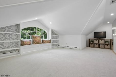 2 Jared Court Randolph NJ 07945