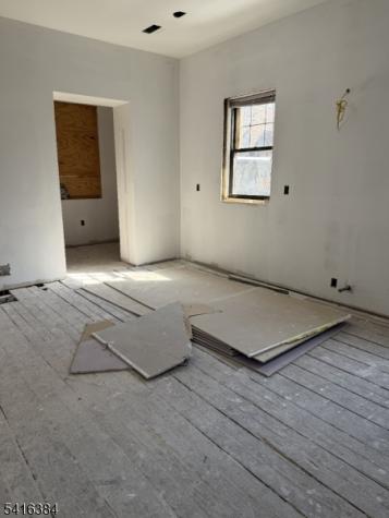 5204 Fairview Terrace West New York NJ 07093