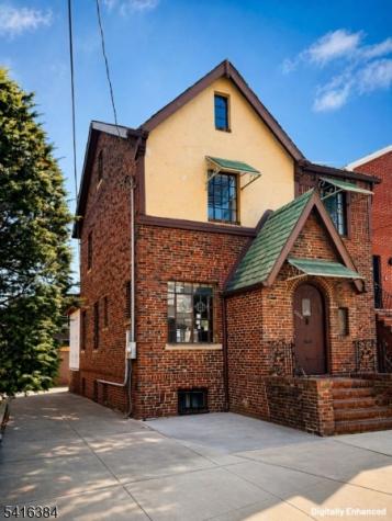 5204 Fairview Terrace West New York NJ 07093