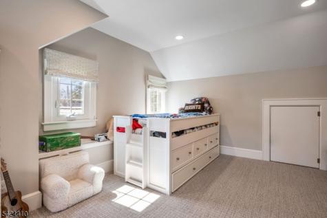 20 Georgian Road Morristown NJ 07960