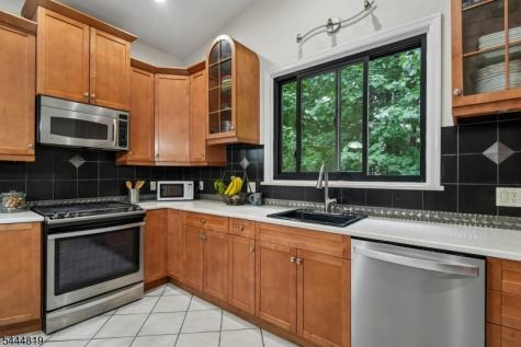 70 Hillside Avenue West Orange NJ 07052