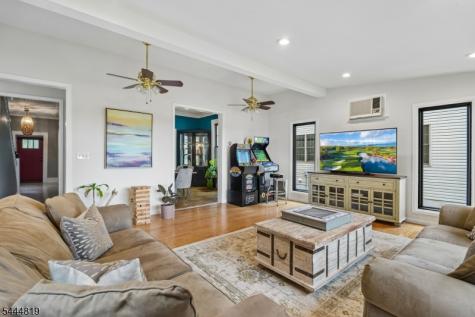 70 Hillside Avenue West Orange NJ 07052
