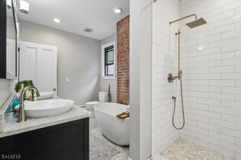 70 Hillside Avenue West Orange NJ 07052