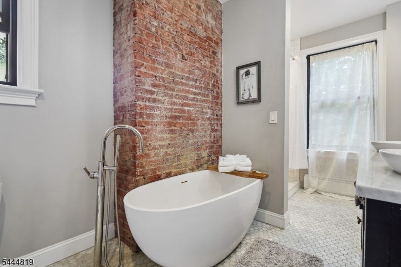 70 Hillside Avenue West Orange NJ 07052