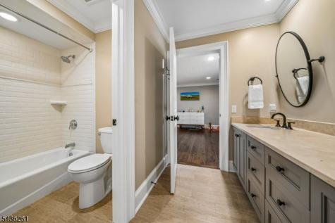 20 Country Club Drive Chatham NJ 07928