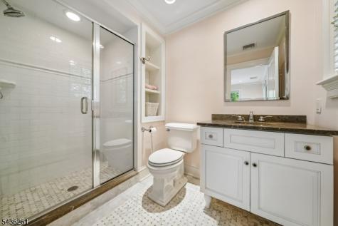 20 Country Club Drive Chatham NJ 07928
