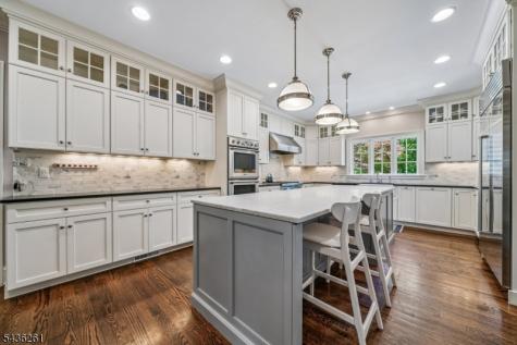 20 Country Club Drive Chatham NJ 07928