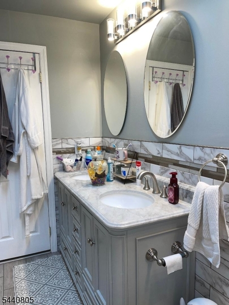 101 Lee Drive Middlesex NJ 08846