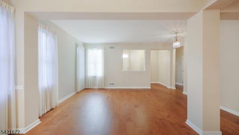 84 Patriots Way Franklin NJ 08873