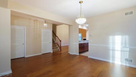 84 Patriots Way Franklin NJ 08873