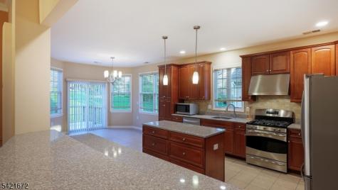 84 Patriots Way Franklin NJ 08873