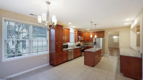 84 Patriots Way Franklin NJ 08873