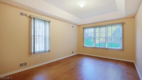 84 Patriots Way Franklin NJ 08873