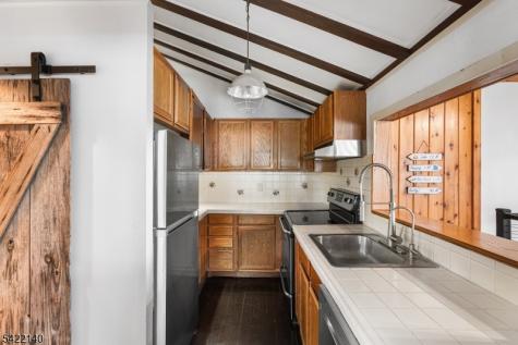 124 E Shore Trail Sparta NJ 07871