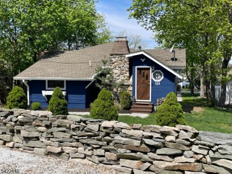 124 E Shore Trail Sparta NJ 07871