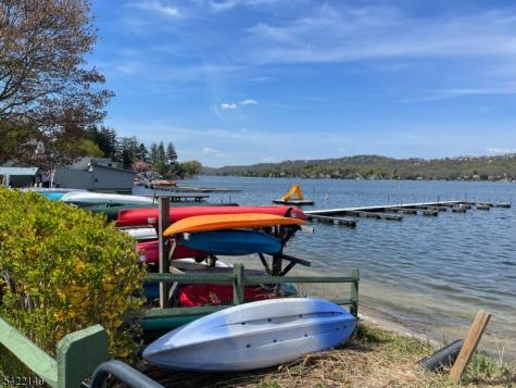 124 E Shore Trail Sparta NJ 07871