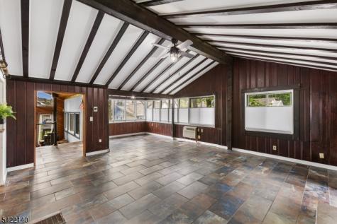 124 E Shore Trail Sparta NJ 07871