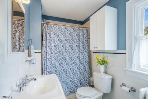 270 Altamont Place Somerville NJ 08876