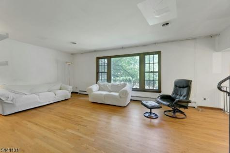 281 Rivara Court Ridgewood Village NJ 07450