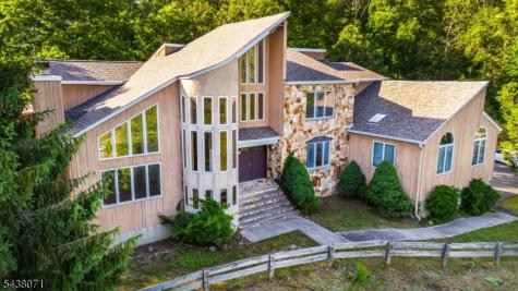 25 Wood Chase Lane Kinnelon NJ 07405