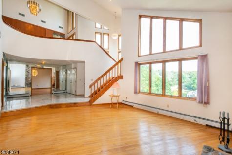 25 Wood Chase Lane Kinnelon NJ 07405