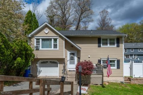 44 Fordham Trail Hopatcong NJ 07843