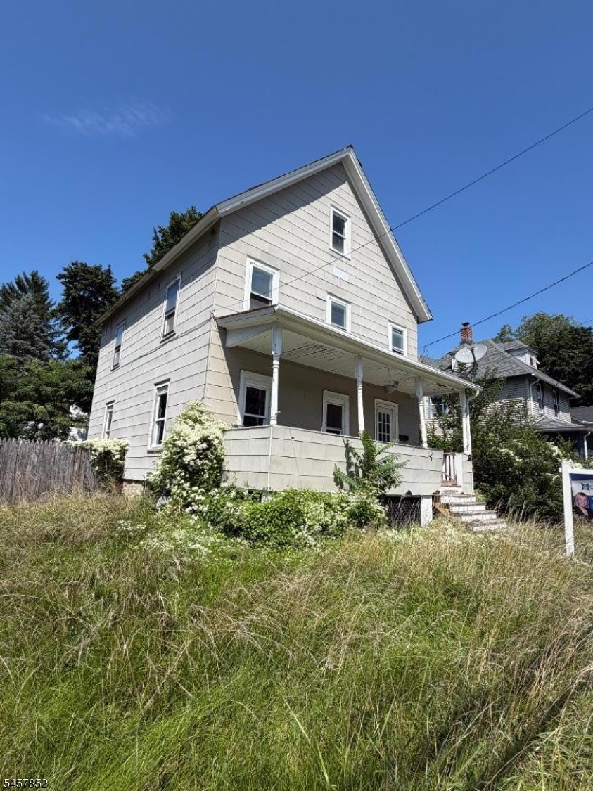 92 Madison Street Newton NJ 07860