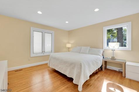 64 Dogwood Terrace Long Hill NJ 07946