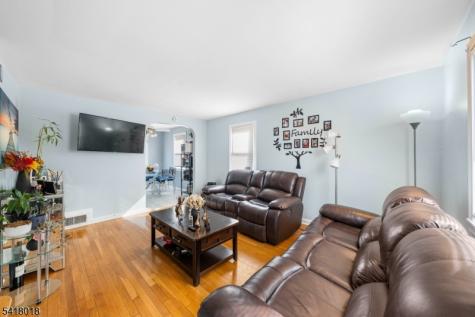 627 Britton Street Elizabeth NJ 07202