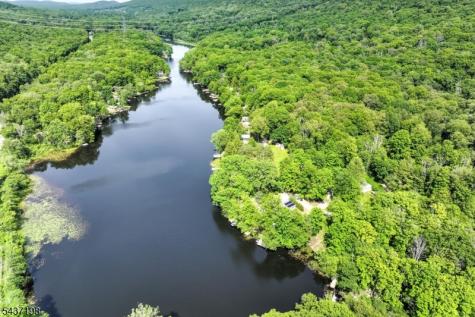 188 Longwood Lake Jefferson NJ 07438