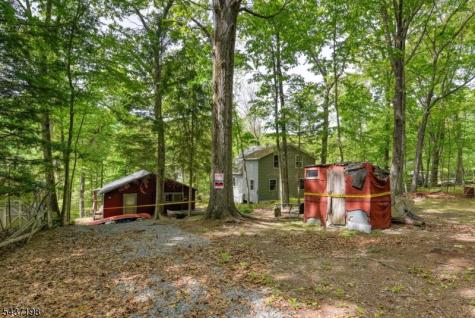 188 Longwood Lake Jefferson NJ 07438