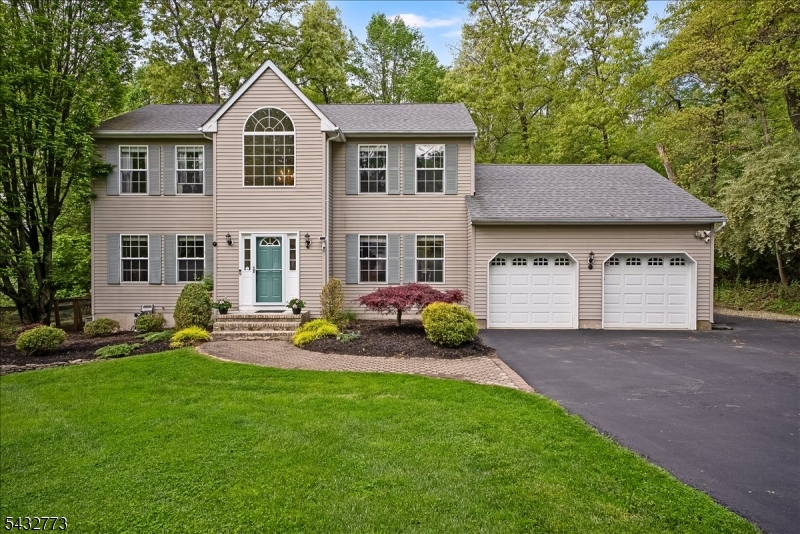 4 Pembrook Court Liberty NJ 07838