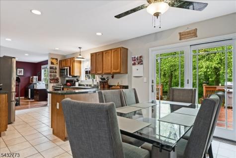4 Pembrook Court Liberty NJ 07838