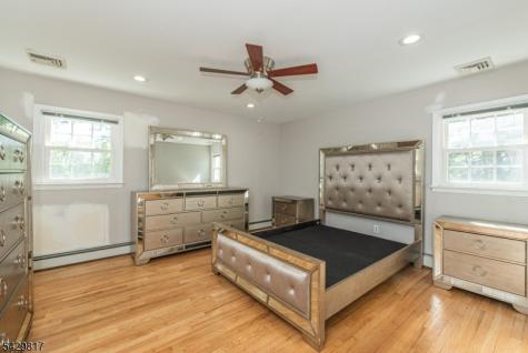 6 Beaumont Place Hanover NJ 07981