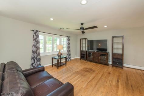 6 Beaumont Place Hanover NJ 07981