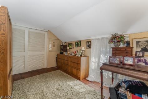 40 Sergeantsville Road Raritan NJ 08822