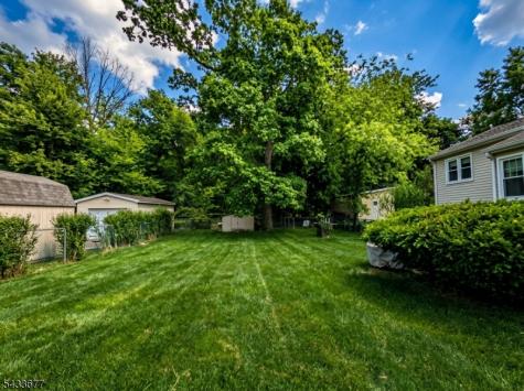 1255 Tuxedo Square Teaneck NJ 07666