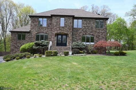 43 Lisa Court North Haledon NJ 07508
