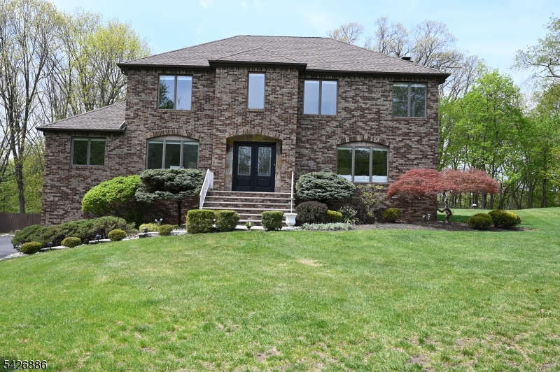 43 Lisa Court North Haledon NJ 07508