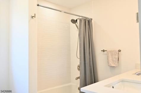 43 Lisa Court North Haledon NJ 07508